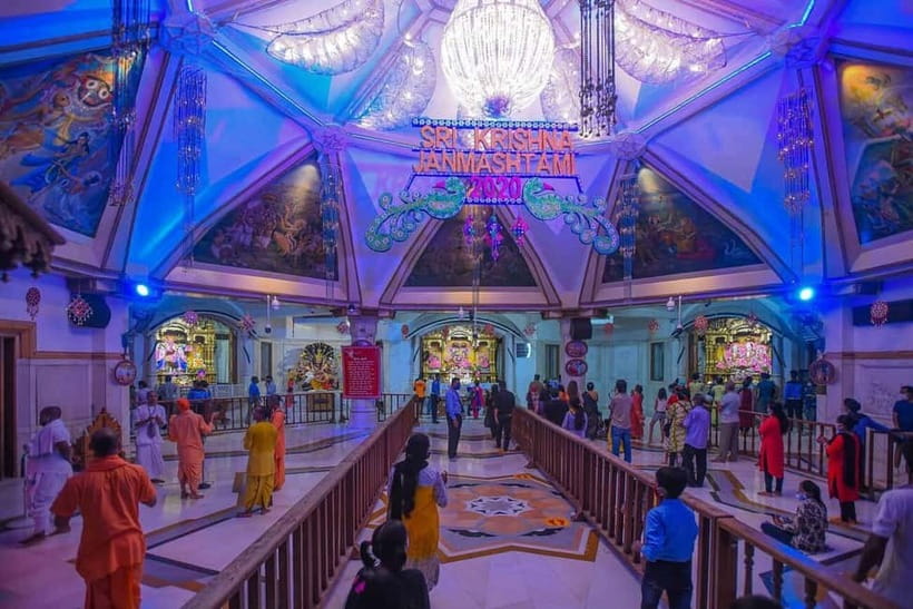 New Delhi : Night View of Delhi Tour - 4 Hrs - Gurdwara Bangla Sahib: The Most Grounded Stop on the Route