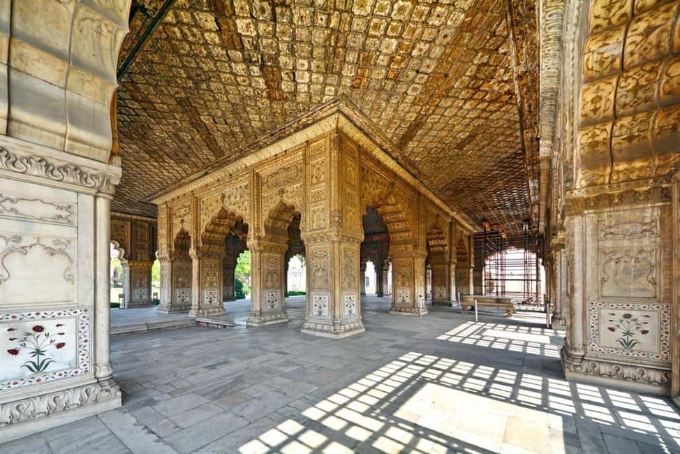 New Delhi: Red Fort Entry Ticket with Optional Add-Ons - The palaces and museums that connect the dots (Mumtaz Mahal and Zafar Mahal)