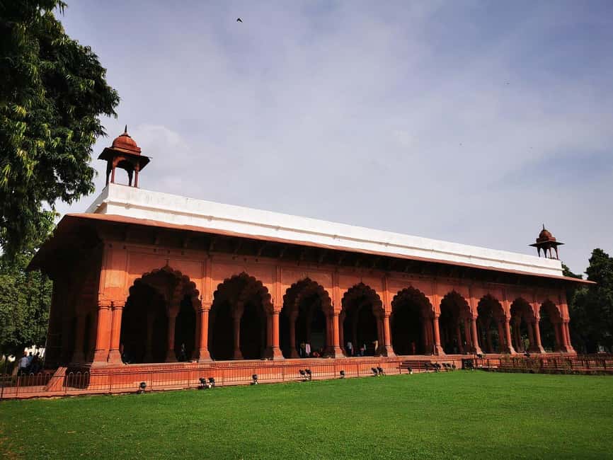 New Delhi: Red Fort Entry Ticket with Optional Add-Ons - Meeting at Lahori Gate: the part that can make or break your start