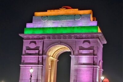 Night View of Delhi Tour - 4 Hrs - Private AC car and an English guide: the real comfort factor