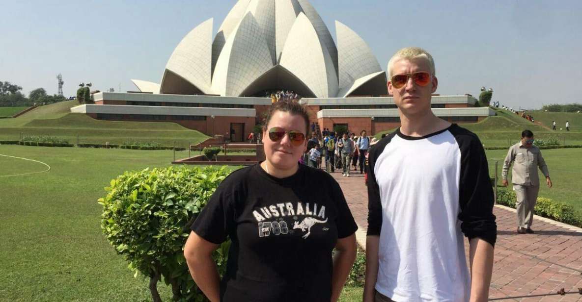 Old and New Delhi: 8-Hour Private City Tour - A Private 8-Hour Route That Keeps Delhi Manageable