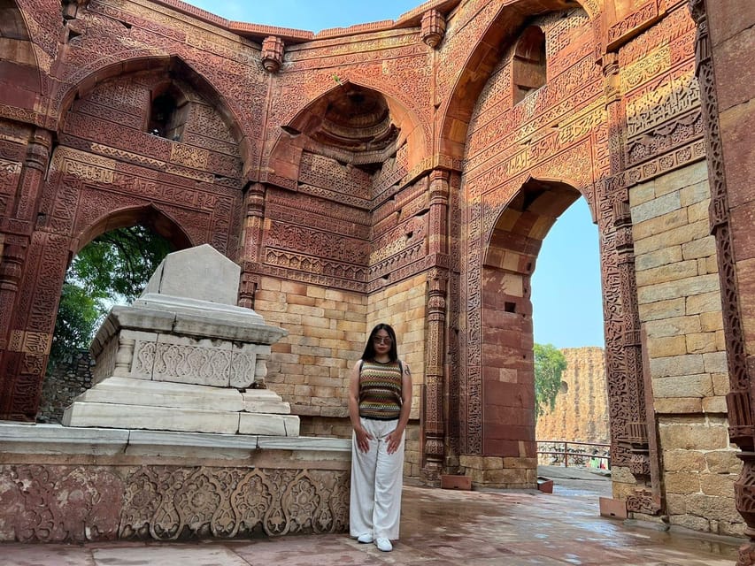 Old and New Delhi City Private Day Tour - 4 to 8 Hours - Chandni Chowk spice markets: how to enjoy the chaos