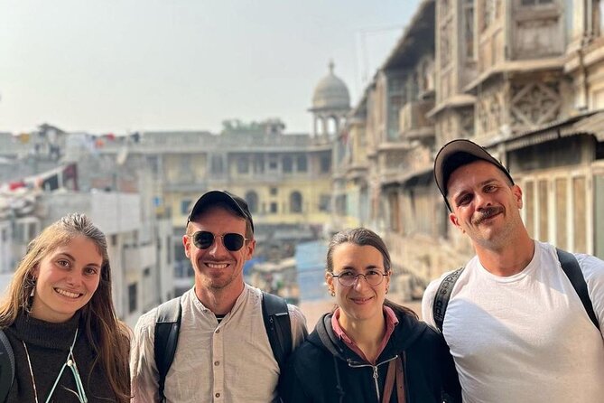 Old and New Delhi City Tour - Half or Full Day Options Available - Getting From Old Delhi to New Delhi Without Getting Stuck in Traffic