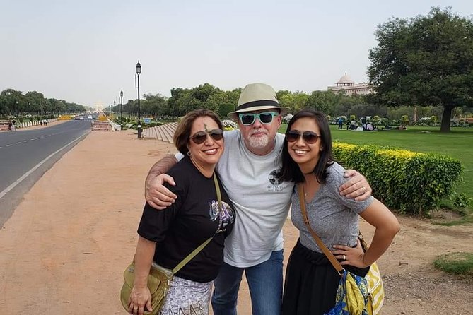 Old and New Delhi Highlights: Private Full-Day Tour - The comfort upgrade: A/C car, bottled water, and a guide who can adjust