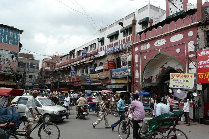 Old Delhi Breakfast & Walking Trails - Pasar Chandni Chowk: snack stops that teach you what to order