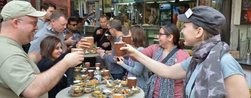Old Delhi Food Tour: 8 Tastings & Trusted Local Stops - Jama Masjid Gate No. 3: your simple launch point