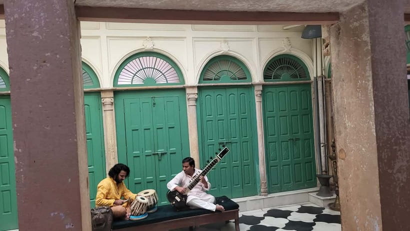 Old Delhi Haveli with live Classical dance, music & cuisine - Kathak Dance Performance: Stories, Hand Mudras, and Footwork