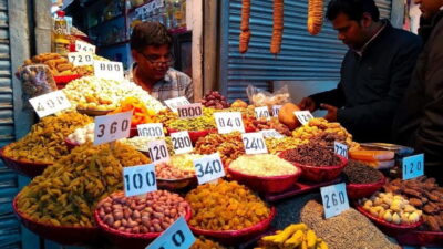 Old Delhi: Khari Bawli - Asia's Largest Spice Market - Khari Baoli Road: What Makes Asia’s Biggest Spice Market Work