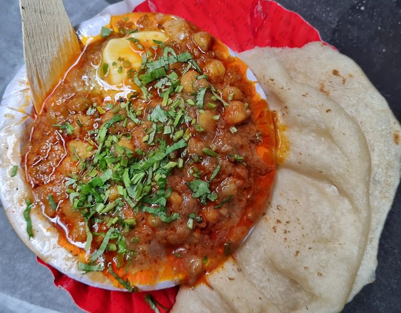 Old Delhi Like a Local: Food and Culture Walking Tour - Chandni Chowk: the food tasting hour that sets the tone
