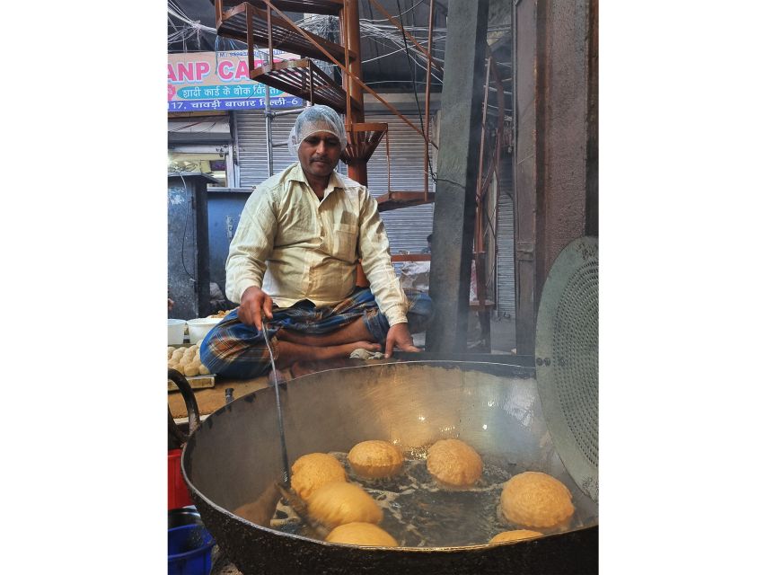 Old Delhi Like a Local: Food and Culture Walking Tour - The short tuk-tuk break: a smart reset mid-walk