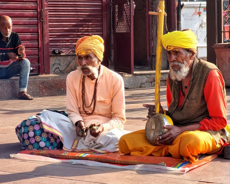 Old Delhi Like a Local: Food and Culture Walking Tour - What you’ll eat: classics plus enough variety