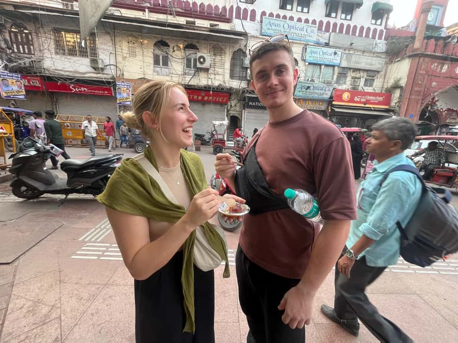 Old Delhi: Night Feast in Old Delhi Guided Food Tour - How the Food Tasting Usually Flows (and Why It Works)