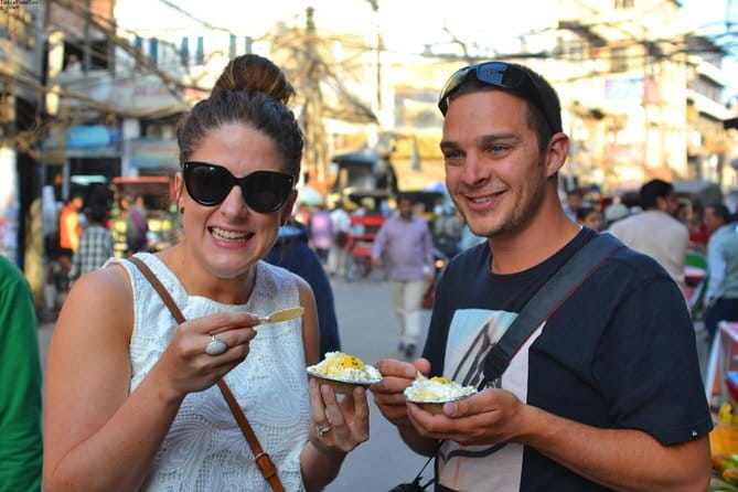 Old Delhi Street Food and Spice Market Tour - Khari Baoli Spice Market: why you should walk among the sacks