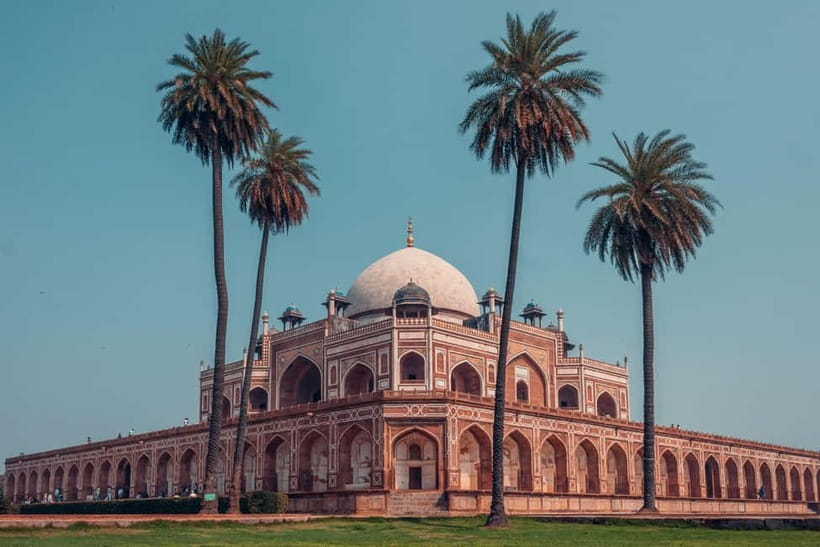 Old Delhi: Street Food Tour with Optional vehicle - Jama Masjid to Karim’s: Big Landmark, Then Mughlai Comfort Food