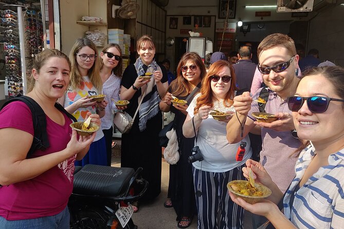 Old Delhi Tour by Tuk-Tuk Street Food and Shopping Experience - Key things that make this Old Delhi tour work
