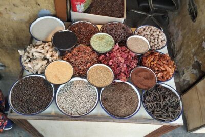Old Delhi tour with a Local - Gurudwara Sis Ganj Sahib: Calm First, Then Culture