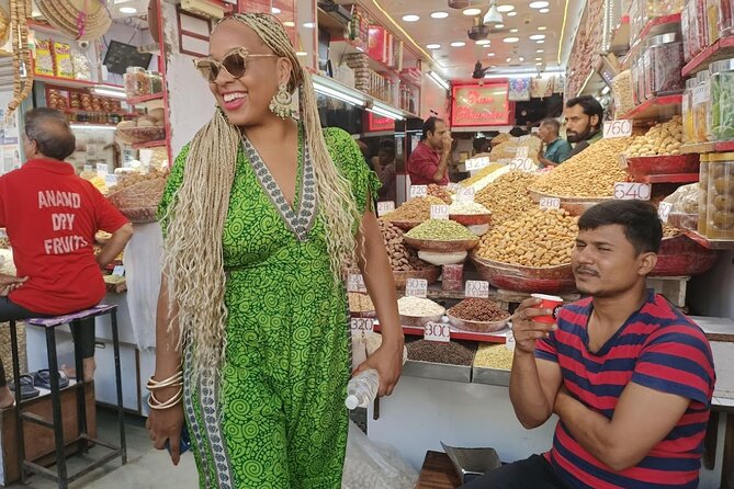 Old & New Delhi Private Tour - Female Guide & Rickshaw - Key things that make this tour worth your time