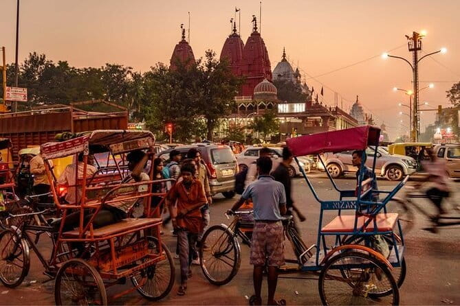 Old & New Delhi Tour : Monuments , Rickshaw Ride & Local Heritage - Pickup, Transport, and How the Timing Really Feels