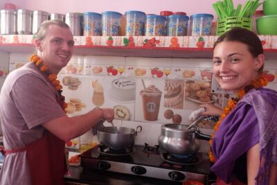 Online: Indian Food Cooking Class - Indian Standard Time Scheduling That Actually Matters