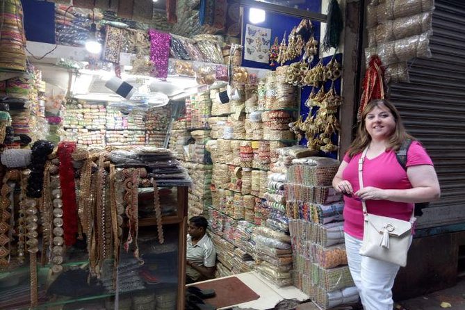 Personalized Old & New Delhi Markets & Shopping Tour - Kinari Bazaar: wholesale borders and party-ready details