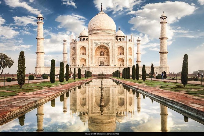 Private : 02 Days of Taj Mahal Agra Tour From Delhi - Fatehpur Sikri: the Ghost City-style day trip