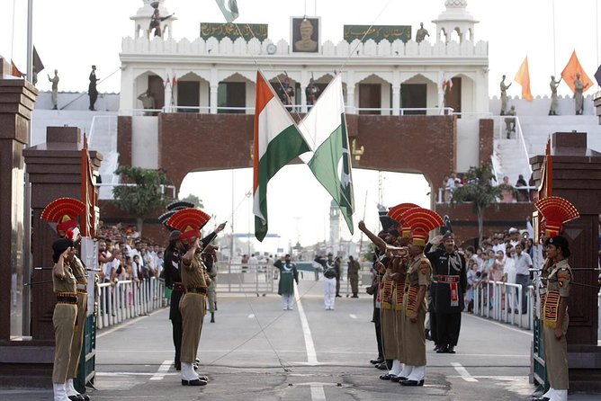 Private 2 day tour from Delhi to Golden Temple Amritsar by Car - Private car Delhi to Amritsar: when road time is part of the value