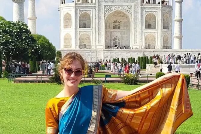 Private 4 Days Golden Triangle Tour from New Delhi with Driver - Taj Mahal Day 3: budget the ticket and manage the crowds