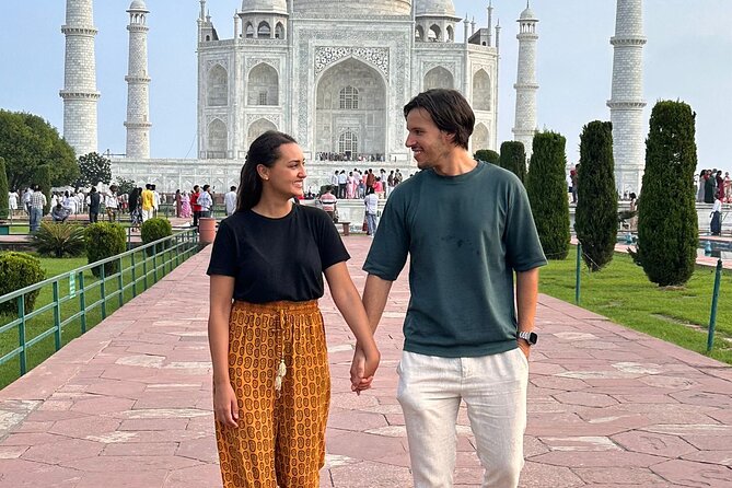 Private 4 Days Golden Triangle Tour from New Delhi with Driver - The driver experience: what you can ask and how to get better answers