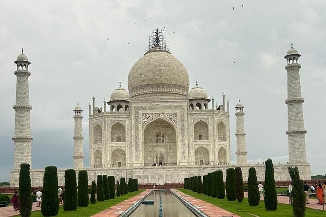 Private 5-Day Golden Triangle Tour: Delhi, Agra & Jaipur by Car - Day 1 in Delhi: Old Delhi classics plus the garden-tomb and the minaret