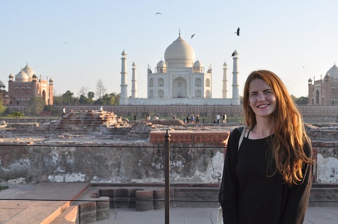 Private Car from Delhi to Taj Mahal with Driver and Local Guide - Agra Fort: a different kind of Mughal landmark
