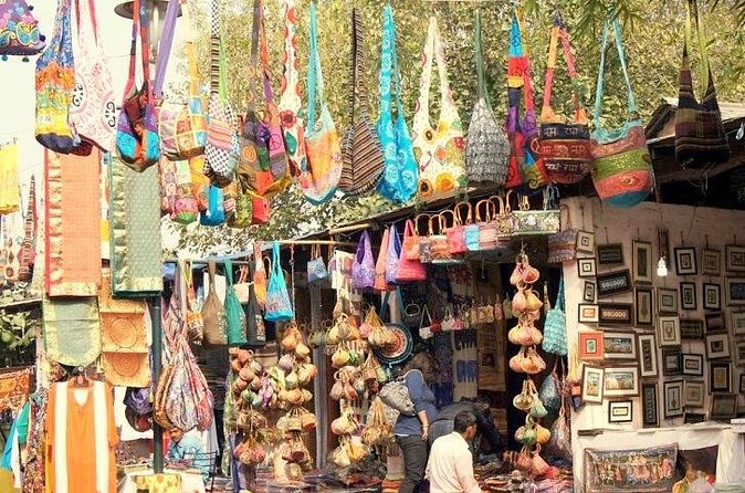 Private Custom Shopping Tour: Delhi's Bustling Markets - How this private Delhi market tour actually feels