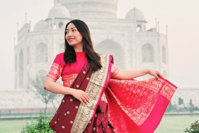 Private day tour of Taj Mahal and Agra fort by super-fast train - ALL INCLUSIVE - Lunch in Agra: optional 5-star hotel meal, with drinks excluded