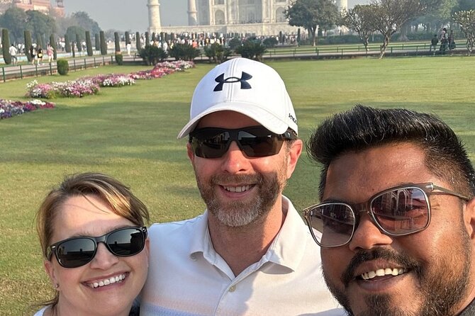 Private day tour of Taj Mahal and Agra fort by super-fast train - ALL INCLUSIVE - The value question: what $20 really covers (and what doesn’t)