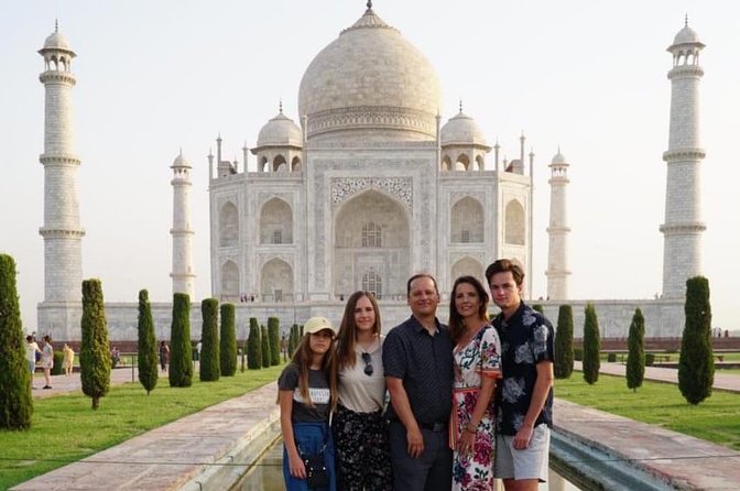 Private Day Tour of Taj Mahal and Agra Fort by Superfast Train - Price and value: what $5 per person buys you here