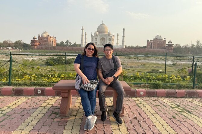 Private Day Tour to Taj Mahal and Agra fort from Delhi - The Taj Mahal visit: timing, 2 hours inside, and photo help