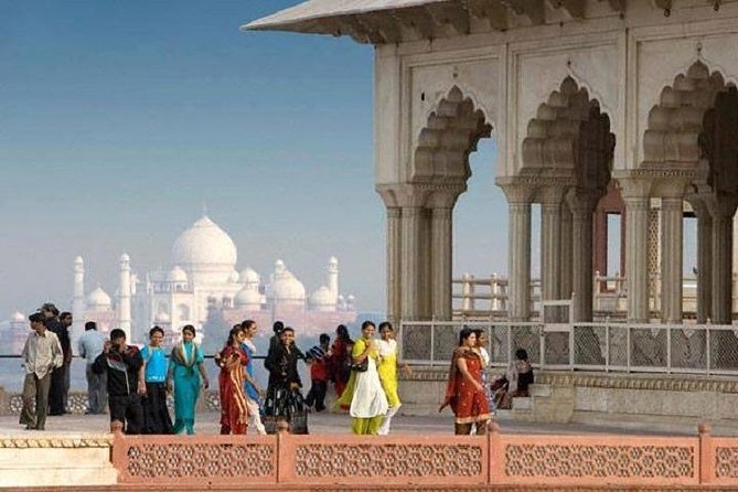 Private Day Trip To Agra Including Taj Mahal And Agra Fort - A 12-hour private ride from Delhi, Gurgaon, or Noida