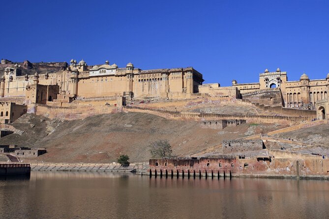 Private Day Trip to Jaipur from Delhi via Expressway - Amber Fort: Hilltop Views and Mirror-Work Details