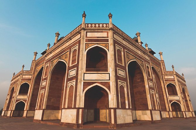 Private Delhi City Tour Including New Delhi and Old Delhi - Raj Ghat: a quiet pause that changes the mood