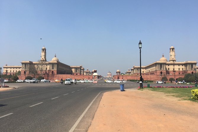 Private Full Day Delhi Tour -Old and New Delhi Highlights - Old Delhi start: from pickup to Jama Masjid without the stress