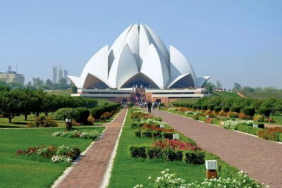Private Full Day New and Old Delhi City Tour - The real value of a private guide (especially with traffic in mind)