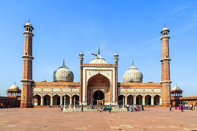 Private Full Day Old and New Delhi City Tour - Key Things That Make This Tour Worth Your Time
