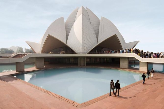 Private Full Day Temple Tour in Delhi - Stop 2: Lotus Temple and how to act in a meditation space