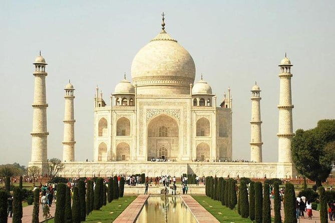 Private Golden Triangle Tour 5 Nights/6 Days - All Inclusive - Taj Mahal Day: The Main Event and the Fatehpur Sikri Detour