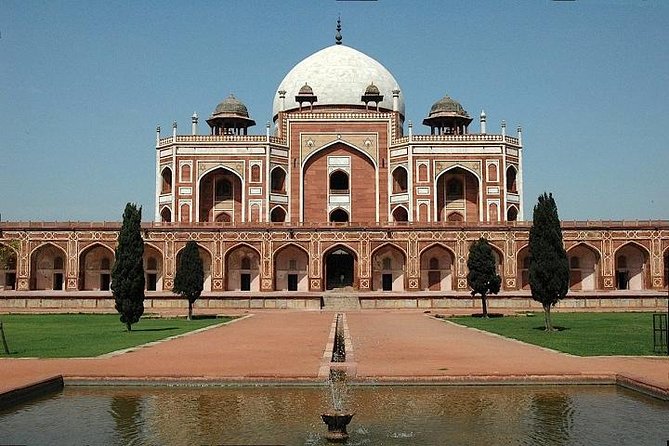 Private Half-Day 4 Hours New Delhi City Tour - Pickup and getting around: why AC matters more than it sounds