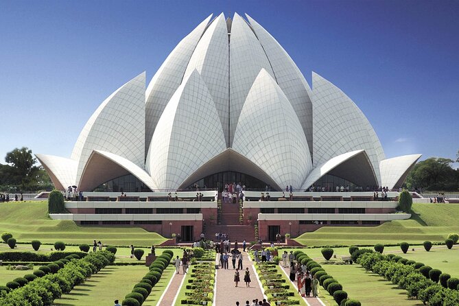 Private India Car Rental With Driver - Key things that make this worth your time