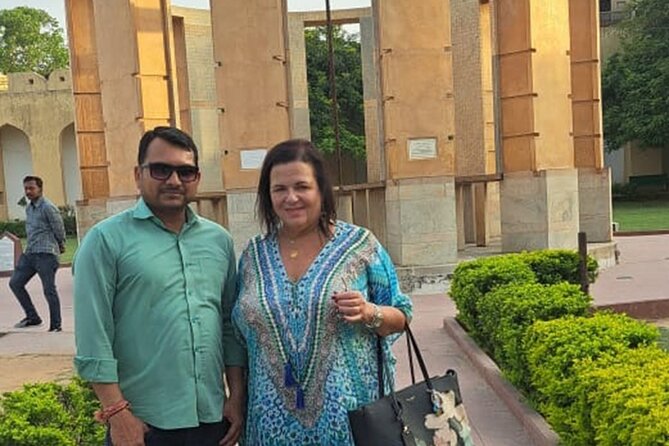 Private Jaipur Day Tour from Delhi- All Inclusive - Hawa Mahal and the Pink City vibe: quick, iconic, and explainable