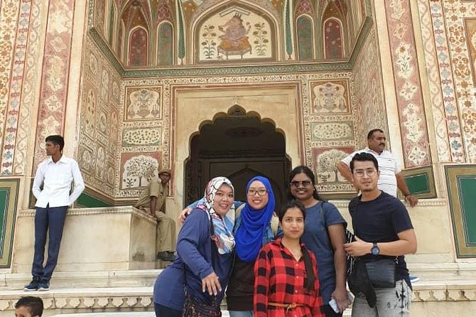 Private Jaipur Tour From Delhi - Lunch in Jaipur: AC Comfort, Included Option, and What to Watch For