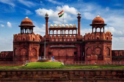 Private Luxury Full Day New and Old Delhi City Tour - Morning pickup and how the day stays under control