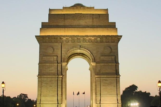 Private New Delhi & Old Delhi Half-day Tours - Laxmi Narayan Temple: quick stop, meaningful symbolism