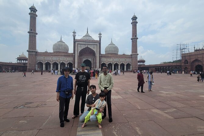 Private Old and New Delhi City Tour All Inclusive from Delhi - Rashtrapati Bhavan: presidential grandeur in quick form